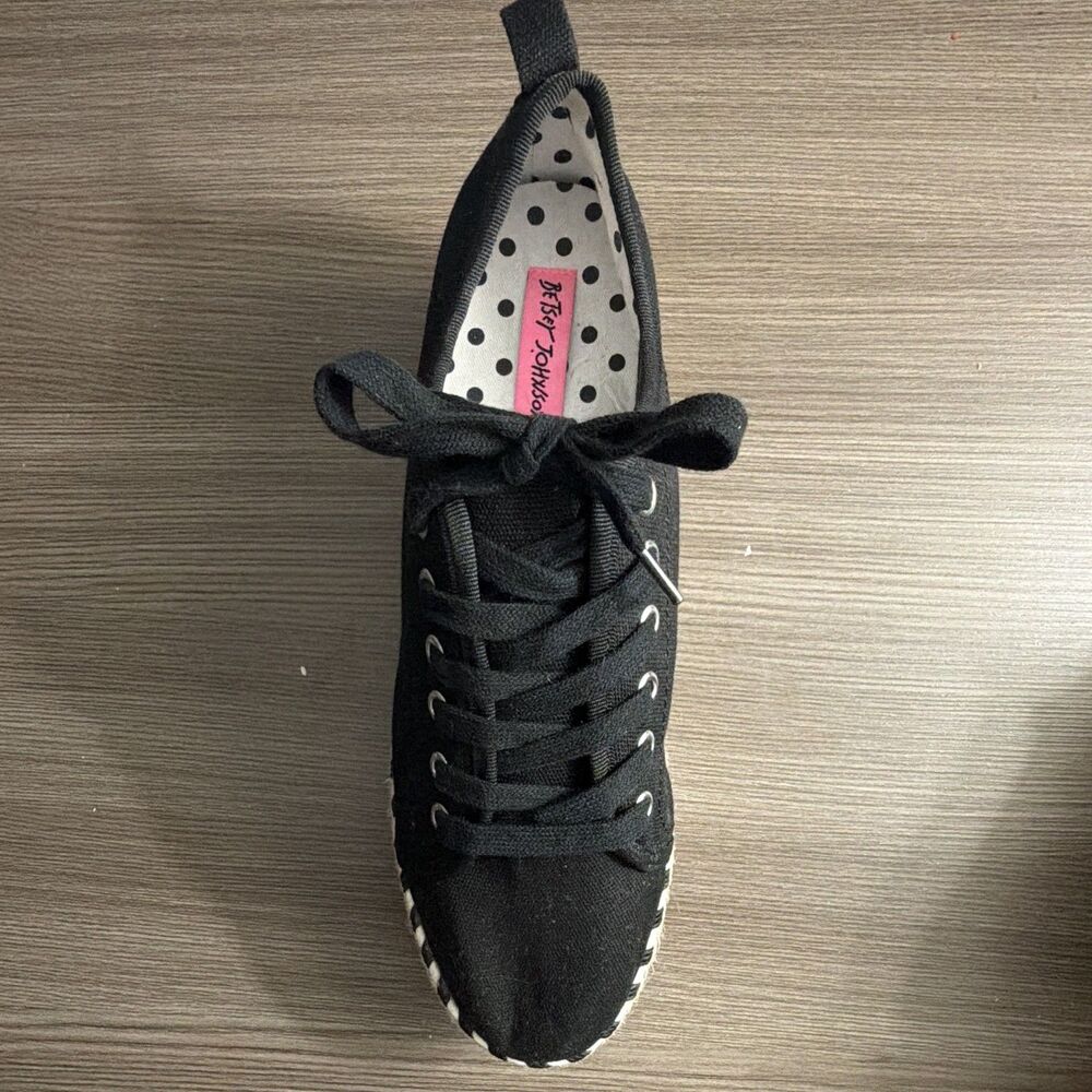 Betsey Johnson Black Canvas Lace Up Low Top Platform Sneakers Braided Sole - Picture 4 of 7